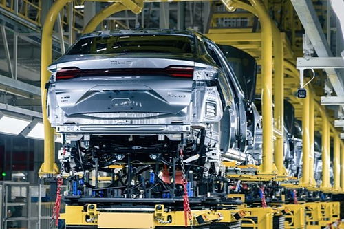 比亞迪宋plus新能源第100萬(wàn)輛整車下線